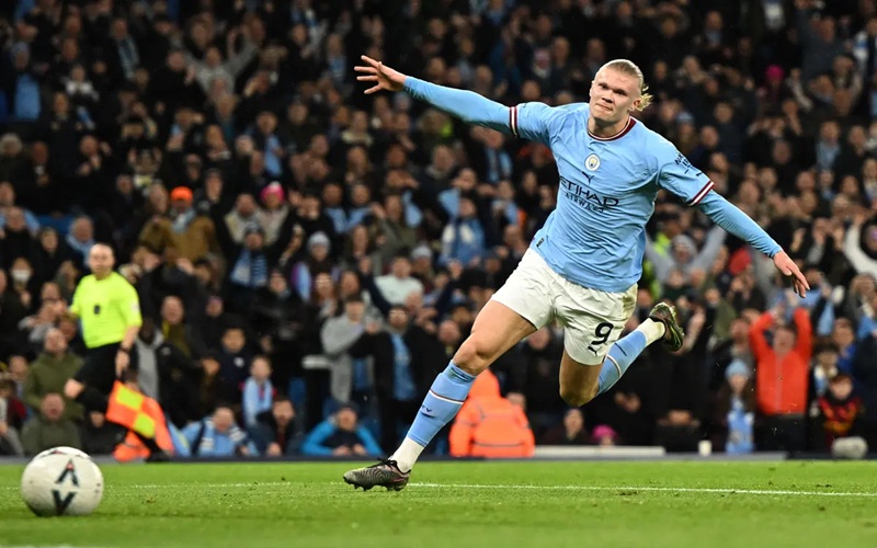 优势在谁？英超争冠赛程对比：曼城将战维拉 枪手对阵纽卡